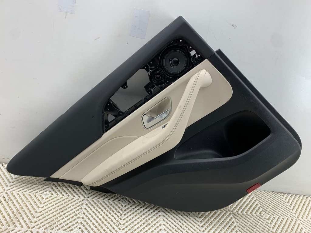 [STARK-793047] Panel de puerta trasera izquierdo MERCEDES-BENZ GLE (V167) 2018-