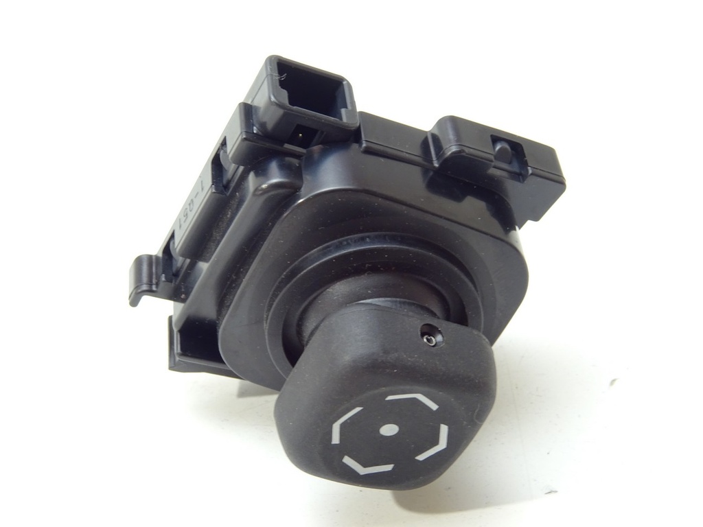 [STARK-418450] Interruptor Lexus RC (_C1_)