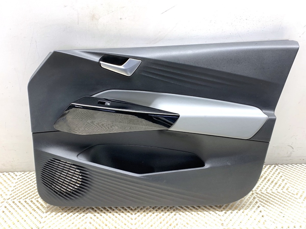 [STARK-868283] Panel de puerta delantero derecho VW ID.3 (E11) 2019-2022