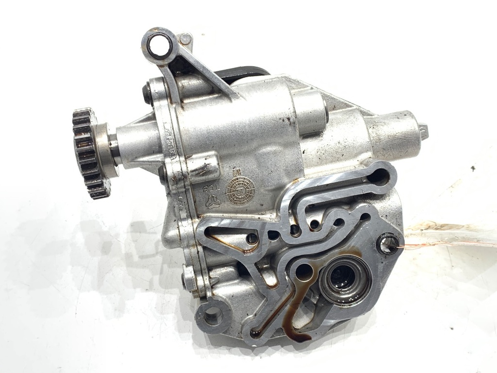 [STARK-776858] Bomba de aceite AUDI A5 (8T3) 1.8 TFSI 125 kW CJE 2007-2017