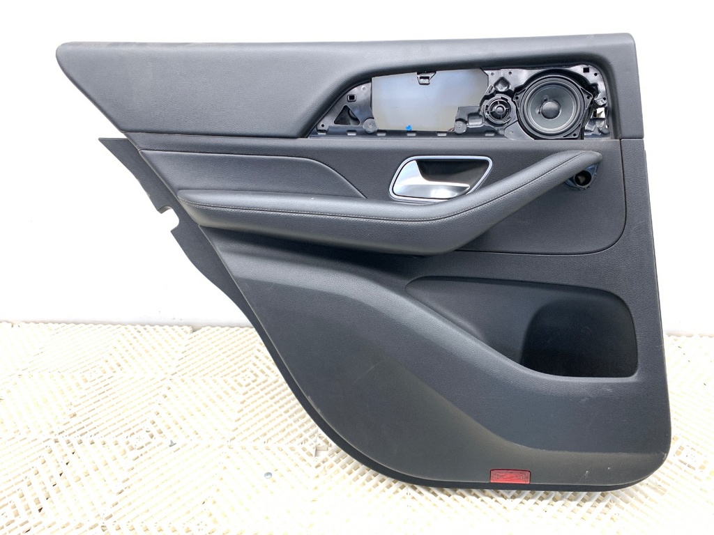 [STARK-898179] Panel de puerta trasera izquierda Mercedes-Benz GLE (V167) 2018-