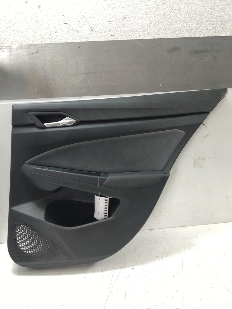 [MTD-538710] Revestimiento de puerta VW Golf 2023