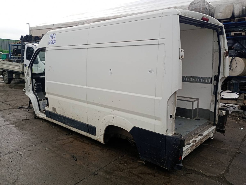 [STARK-835288] Panel lateral Citroen Jumper