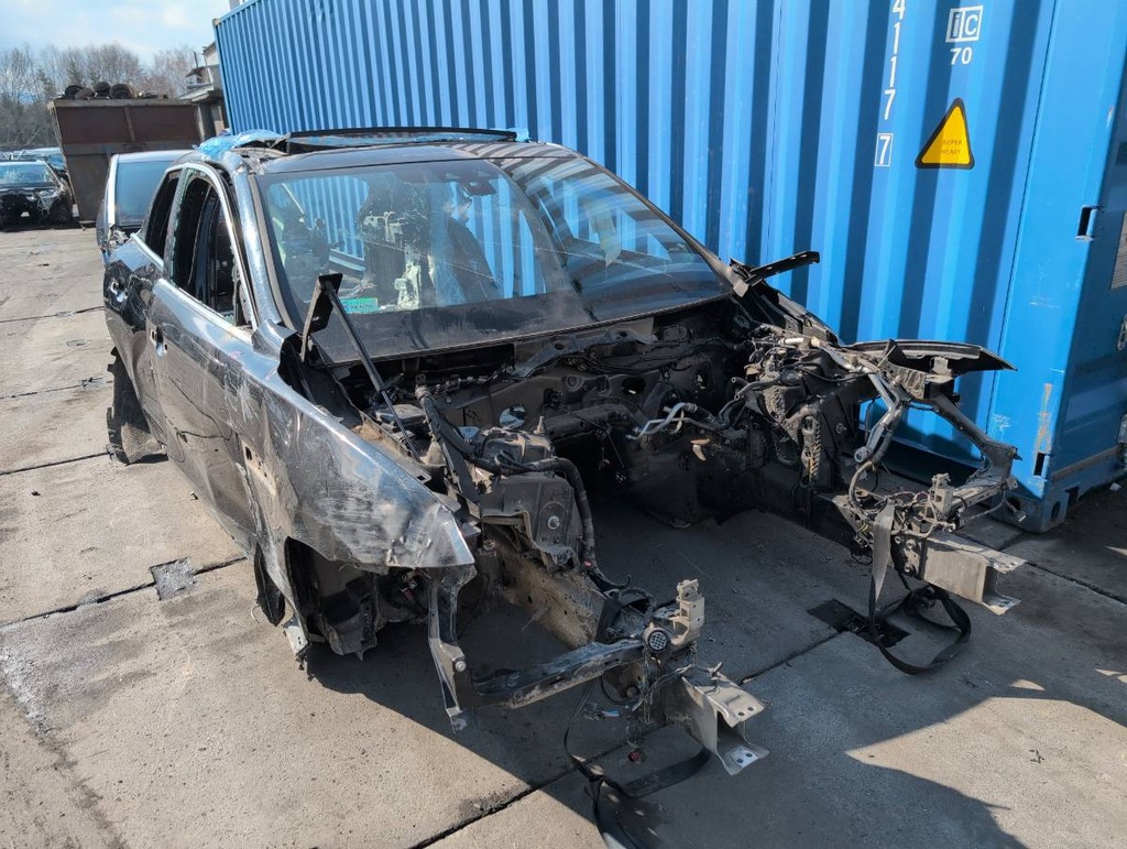 [STARK-850330] Panel lateral trasero Jaguar F-PACE (X761)