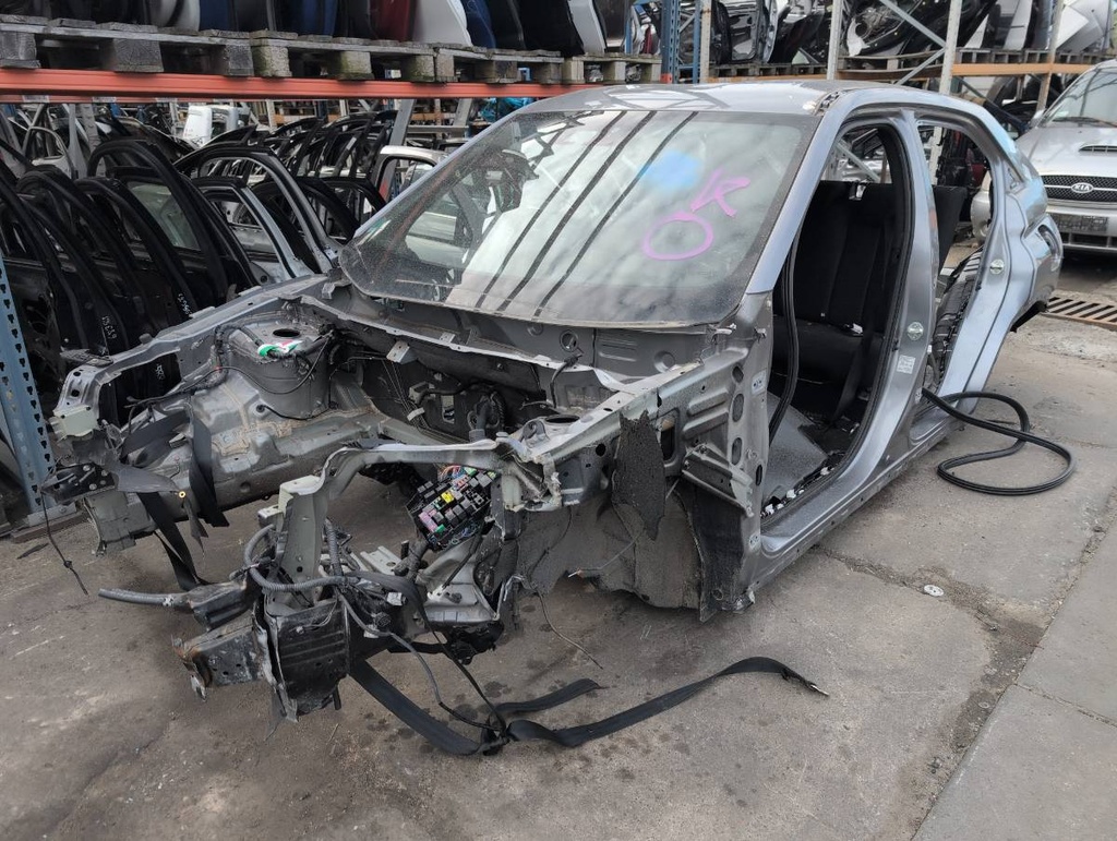 [STARK-882389] Panel lateral trasero Mitsubishi Eclipse Cross (GK_)
