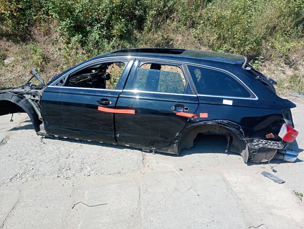 [STARK-936334] Panel de aleta trasera Audi A6 C7 Avant