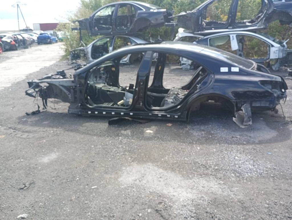 [STARK-942965] Aleta trasera Mercedes-Benz CLS (C218)