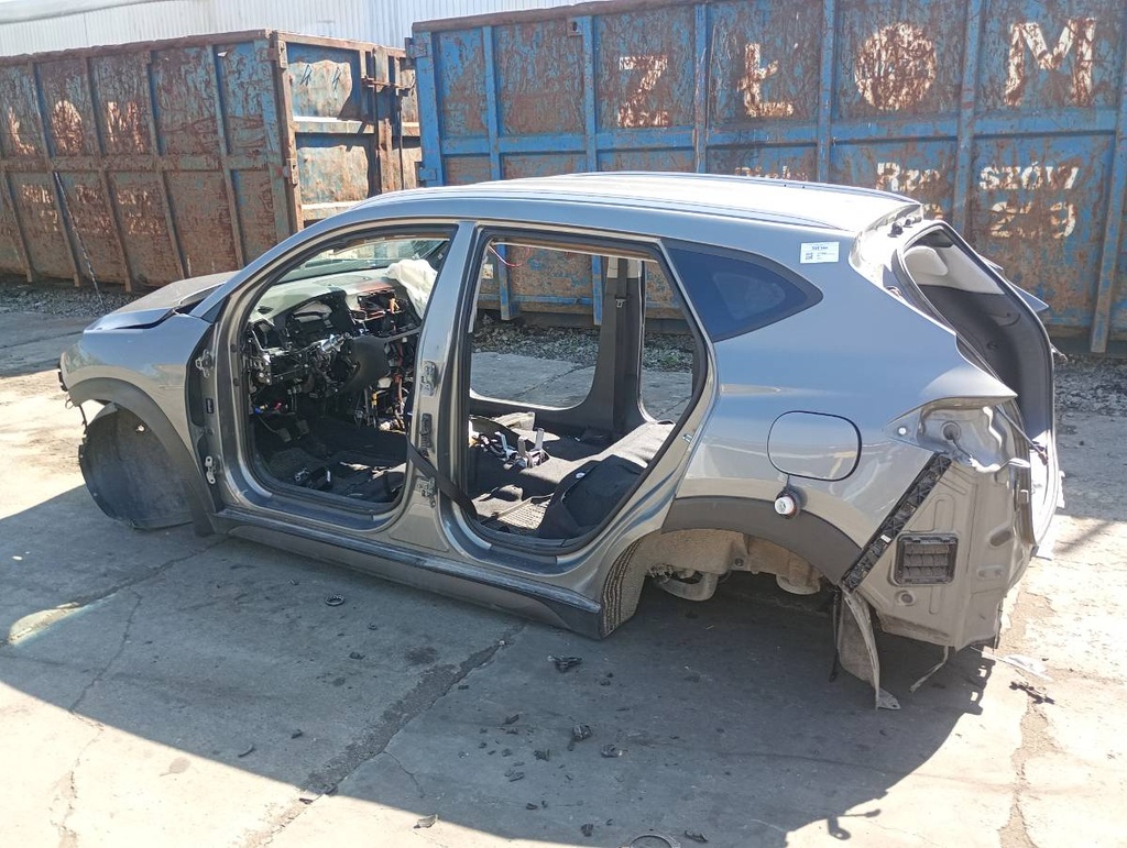 [STARK-944580] Panel lateral trasero HYUNDAI Tucson (TL, TLE)