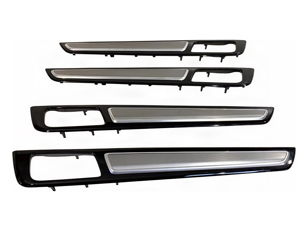 [STARK-949989] Moldura decorativa Porsche Cayenne (9YA)