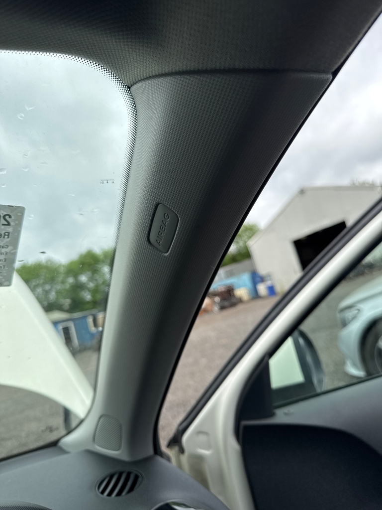 [EPE-103416] Pilar A Audi A1 8X1 8XK