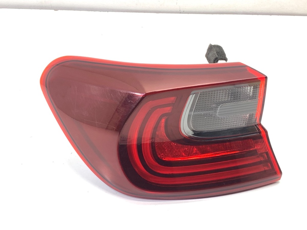 [STARK-843199] Piloto trasero izquierdo KIA CEED (CD) 2018-2022