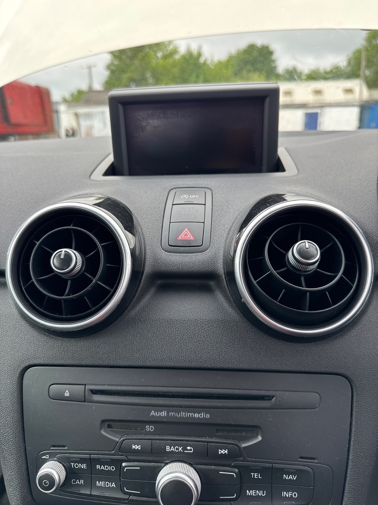 [EPE-103419] Conducto de ventilación frontal Audi A1 8X1 8XK