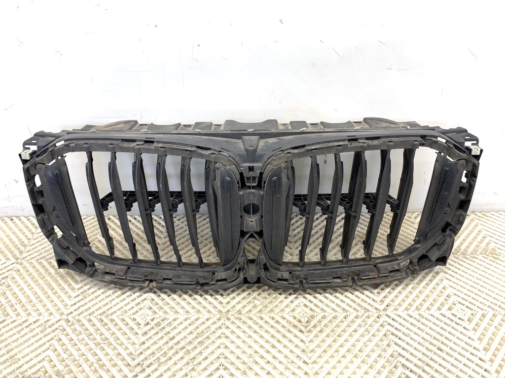 [STARK-887965] Conducto de aire BMW X5 (G05, F95)