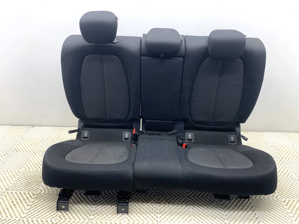 [STARK-905916] Segunda fila de asientos BMW 2 Active Tourer (F45) 2013-2022