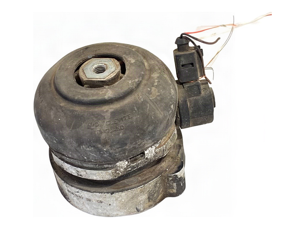 [STARK-932272] Soporte de motor izquierdo Audi A8 D3