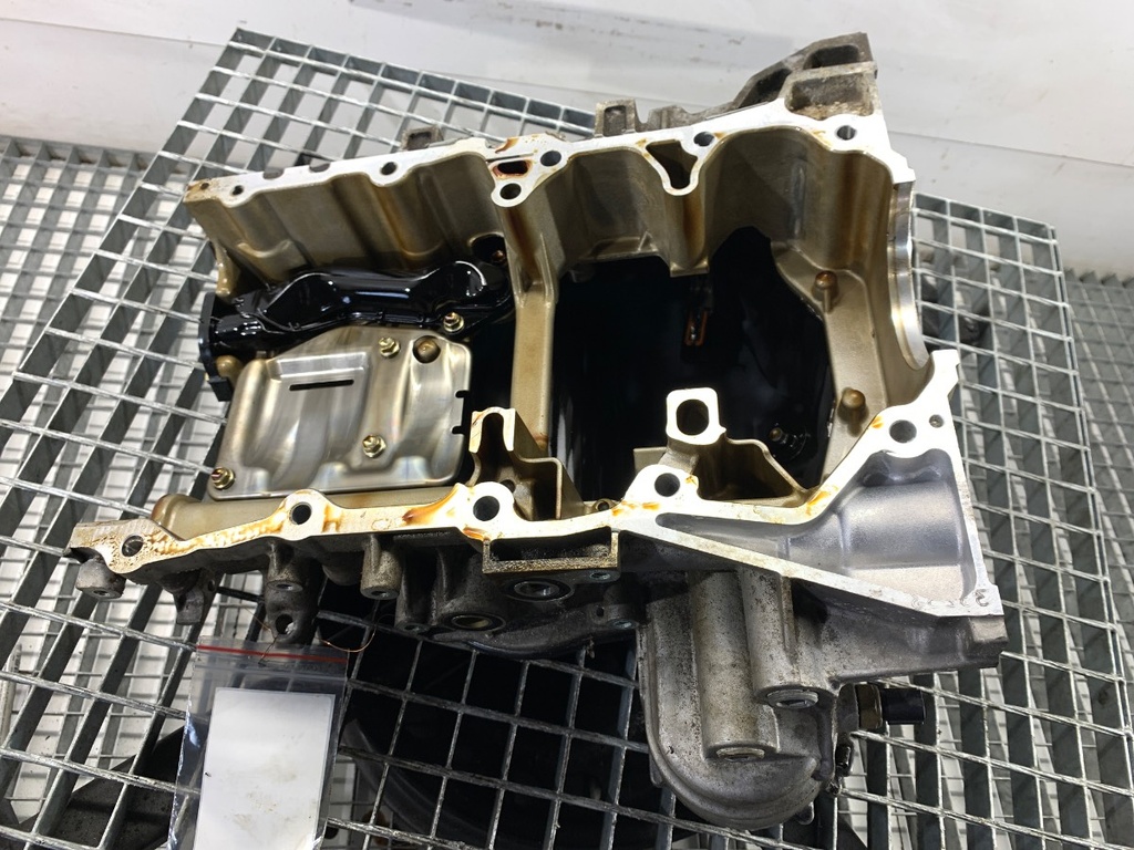 [STARK-867596] Cárter de aceite LEXUS IS III (_E3_) 200t (ASE30) 2013-2022