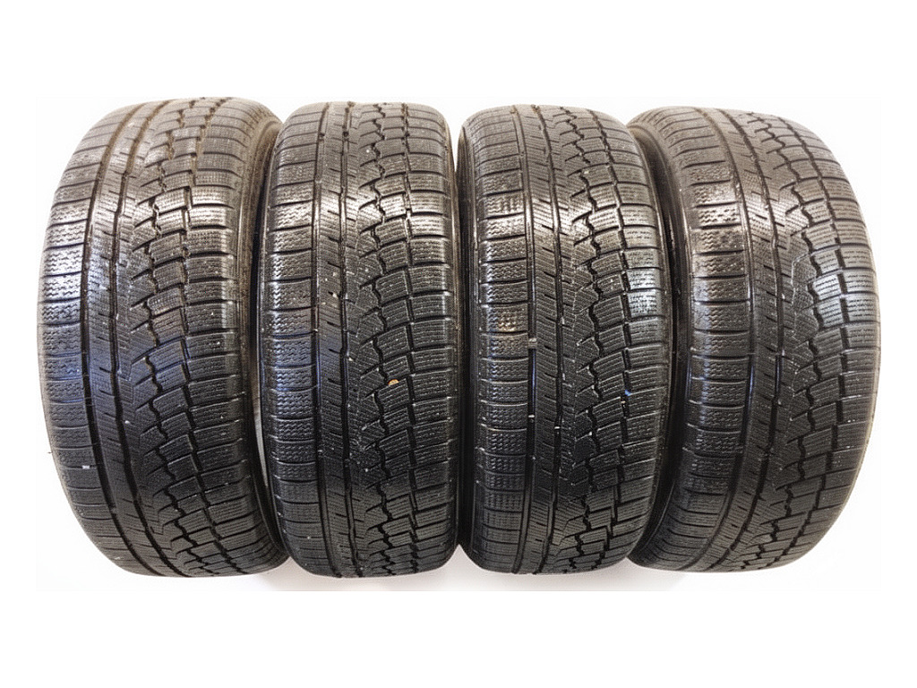 [STARK-933128] Neumático de invierno 4x