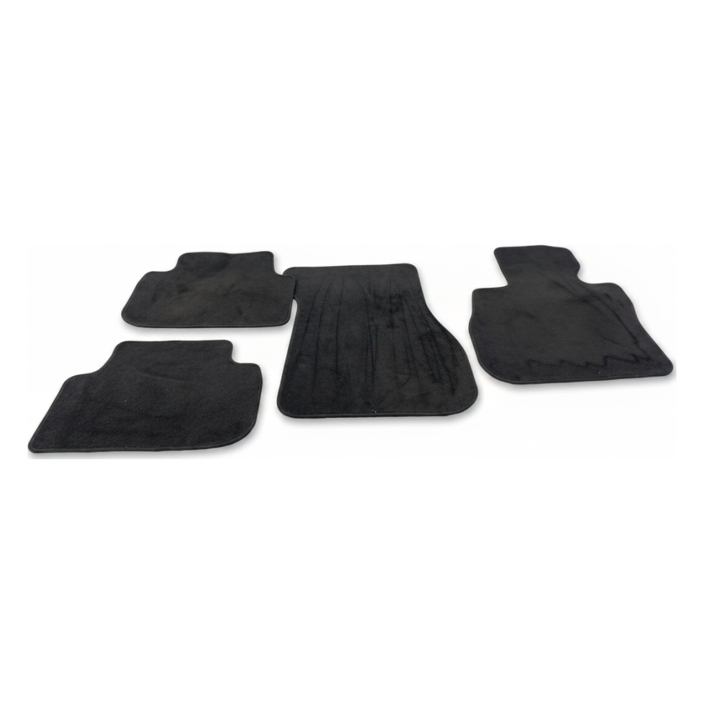 [STARK-912539] Juego de alfombrillas BMW Serie 1 (F70) 2024-