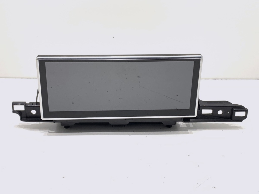 [STARK-701743] Display Audi A6 C7 (4G2, 4GC) 3.0 TDI quattro 2011-2018