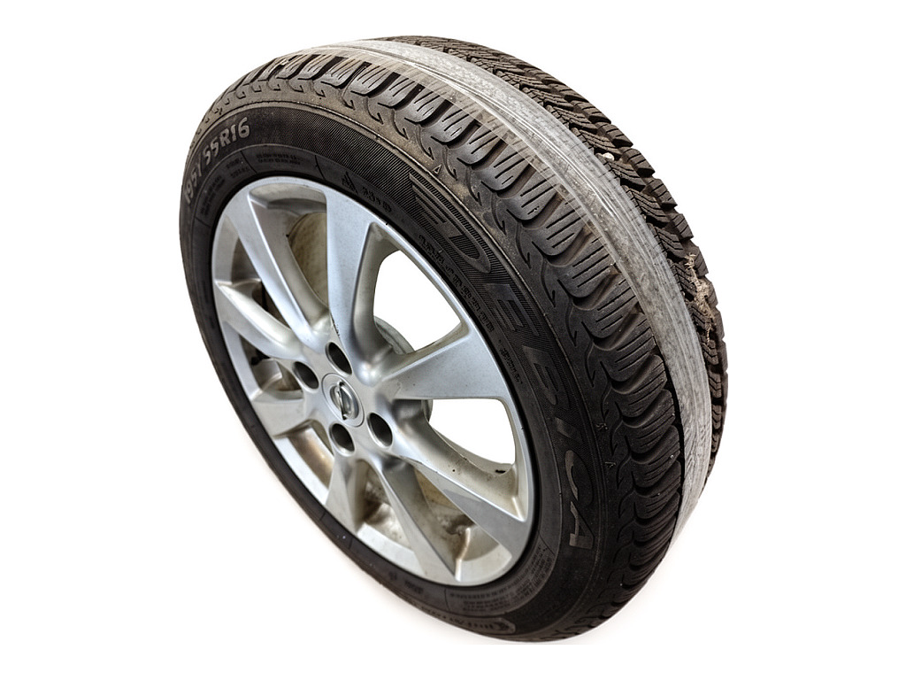 [STARK-750112] Rueda completa 16 pulgadas Opel