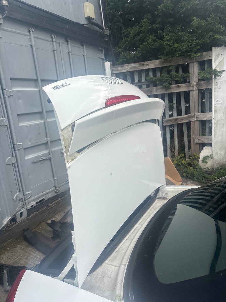 [EPE-126992] Portón trasero Audi TT