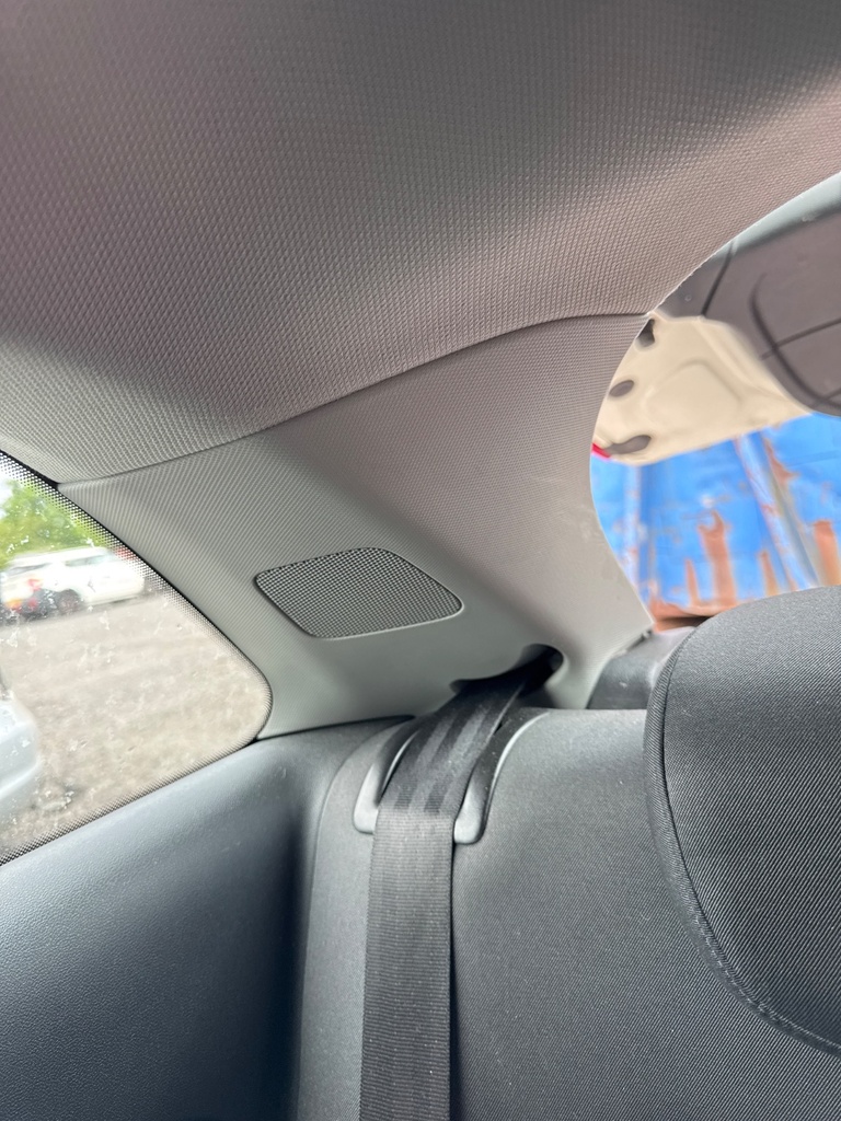 [EPE-103465] Pilar C Audi A1 8X1 8XK