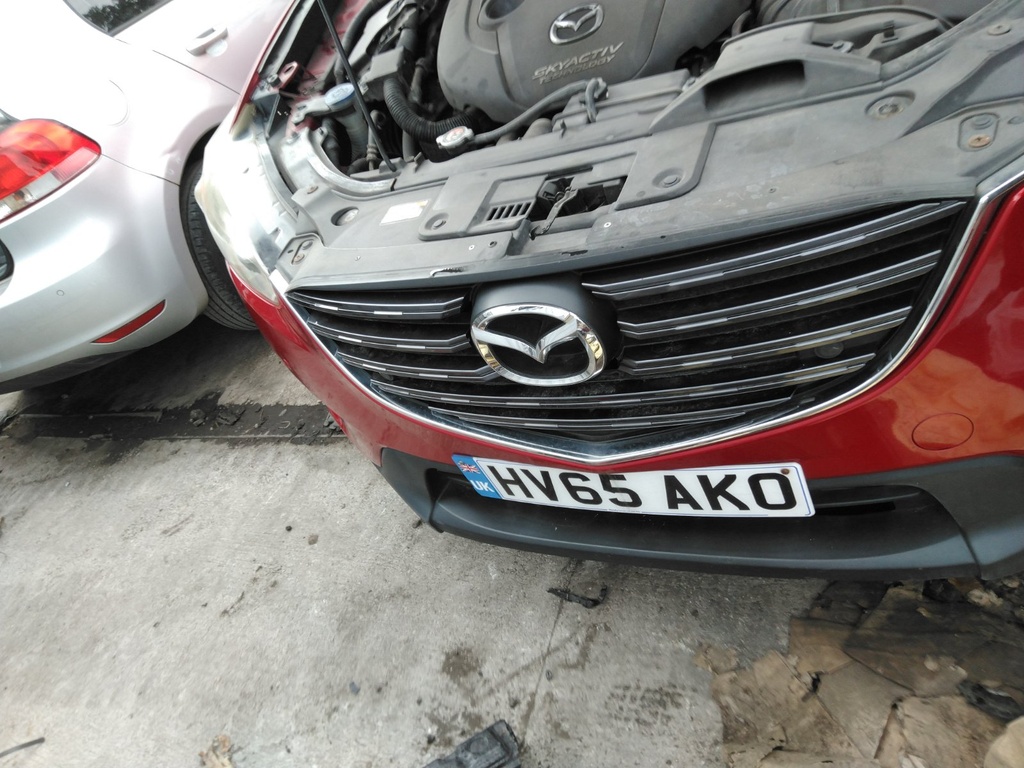 [EPE-127109] Rejilla delantera Mazda CX-5 (2012-2017)