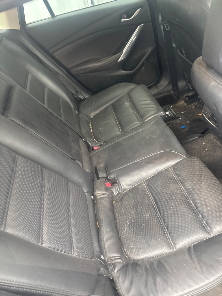 [EPE-126853] Conjunto de asientos traseros Mazda 6 (2012-2020)
