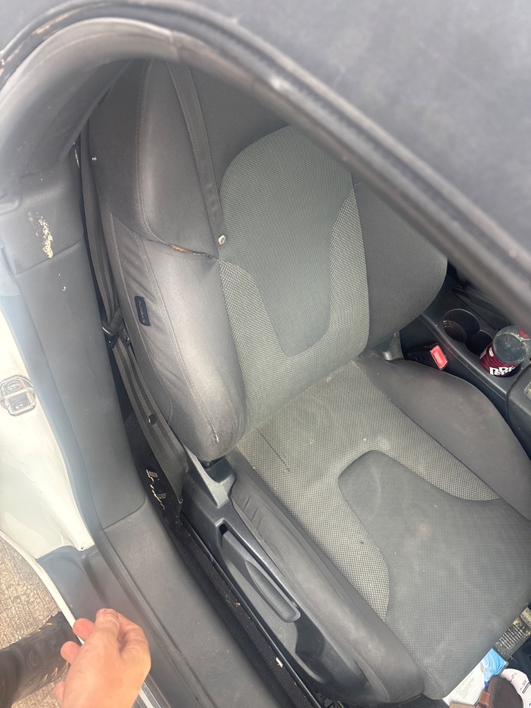 [EPE-126988] Asiento delantero derecho Audi TT 2011