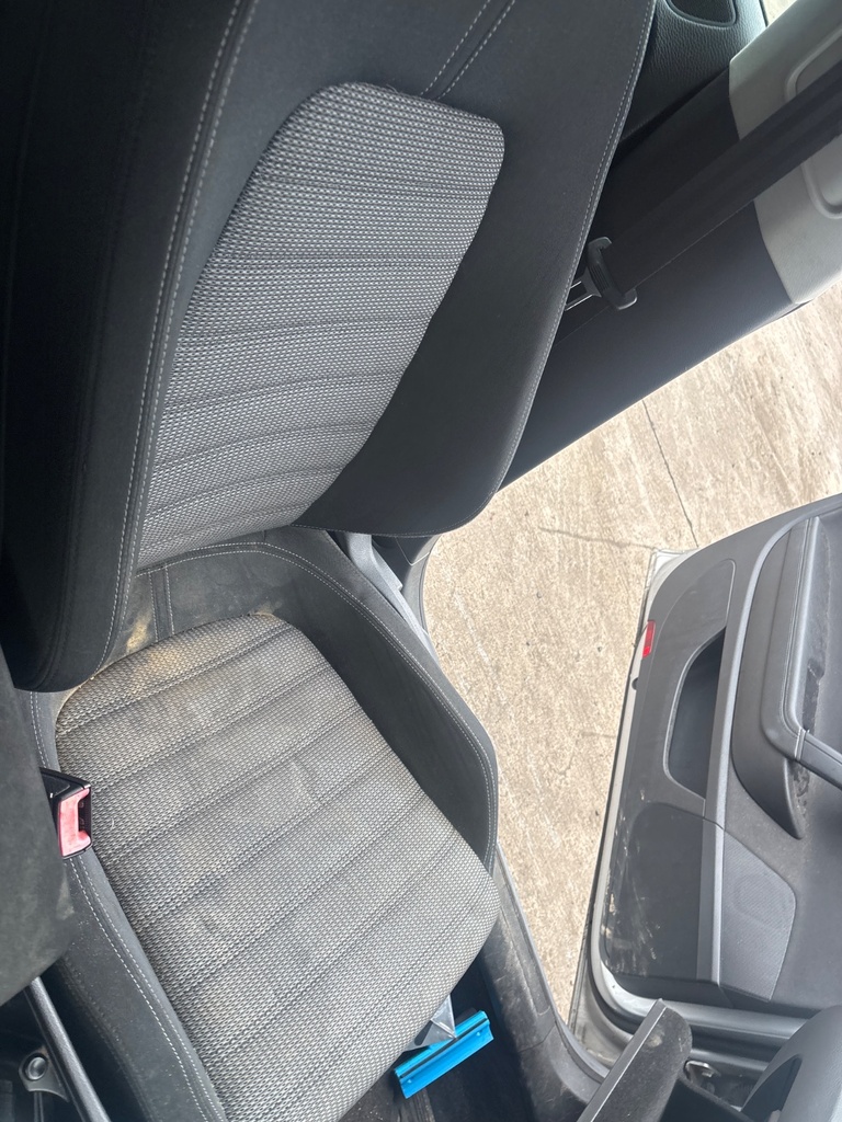 [EPE-127062] Asiento delantero izquierdo VW Passat CC 2009