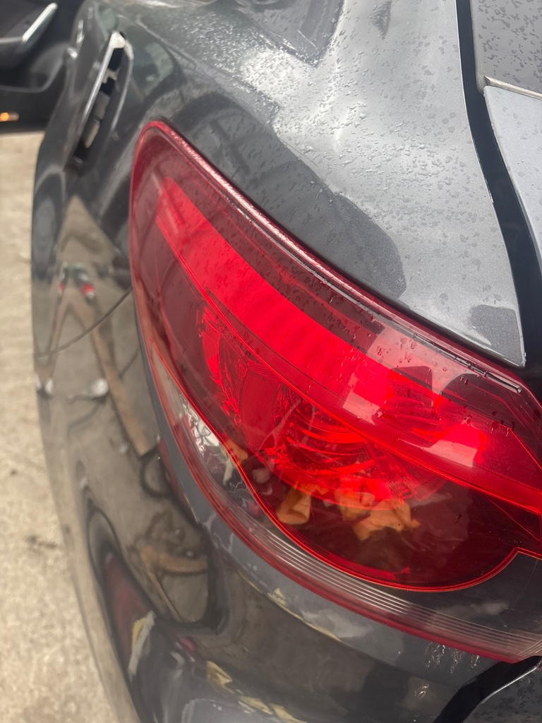 [EPE-126828] Piloto trasero izquierdo Mazda 6