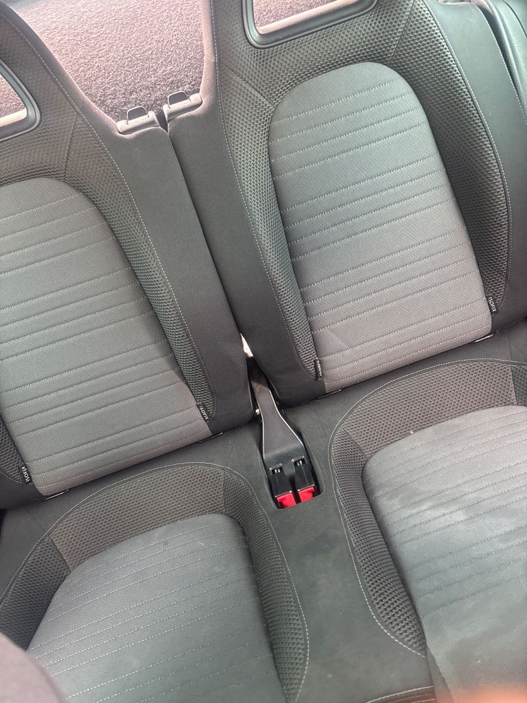 [EPE-127455] Conjunto de asiento trasero VW Scirocco 1.4