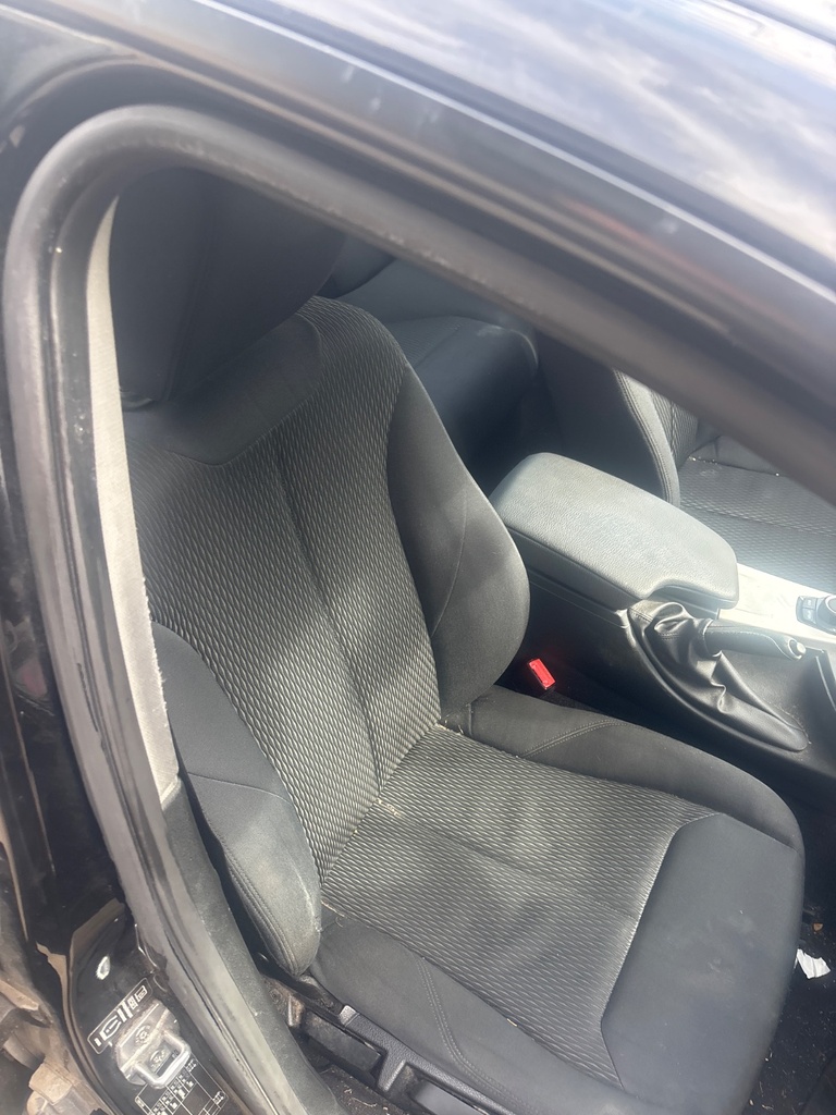 [EPE-127246] Asiento delantero derecho BMW Serie 3 E91 335d