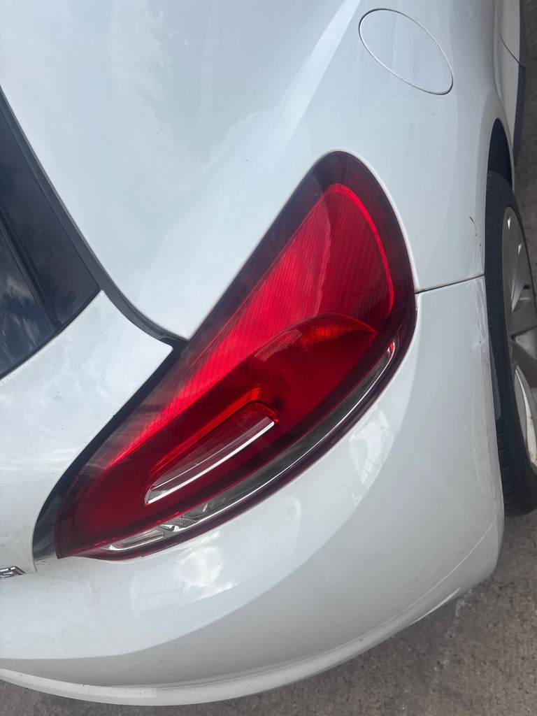 [EPE-127435] Piloto trasero derecho VW Scirocco 2012