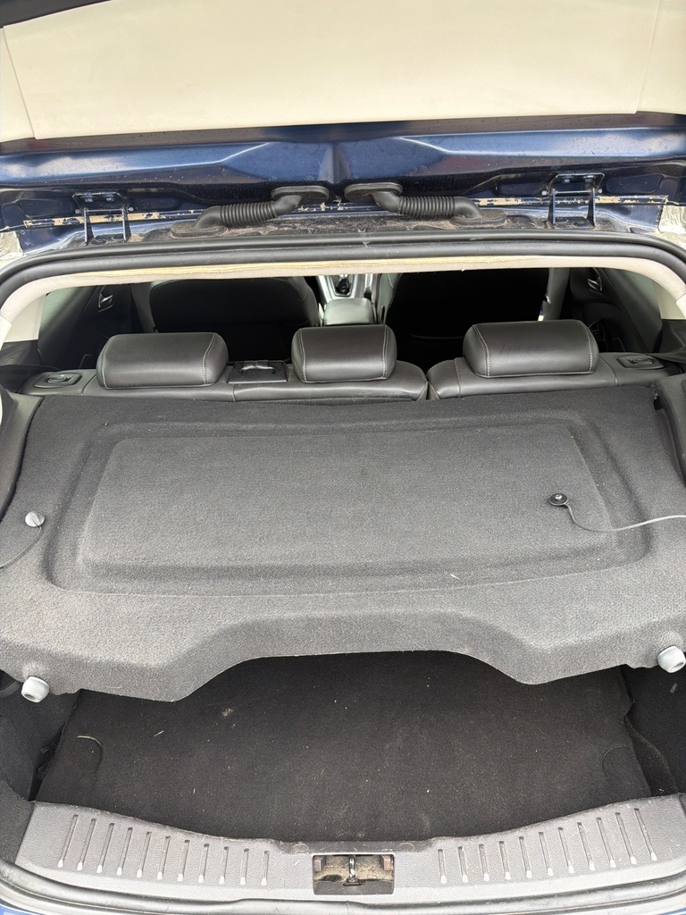 [EPE-126071] Bandeja trasera Ford Focus 2011