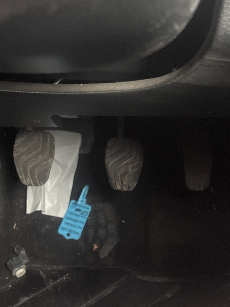 [EPE-126305] Conjunto de pedales Nissan Qashqai
