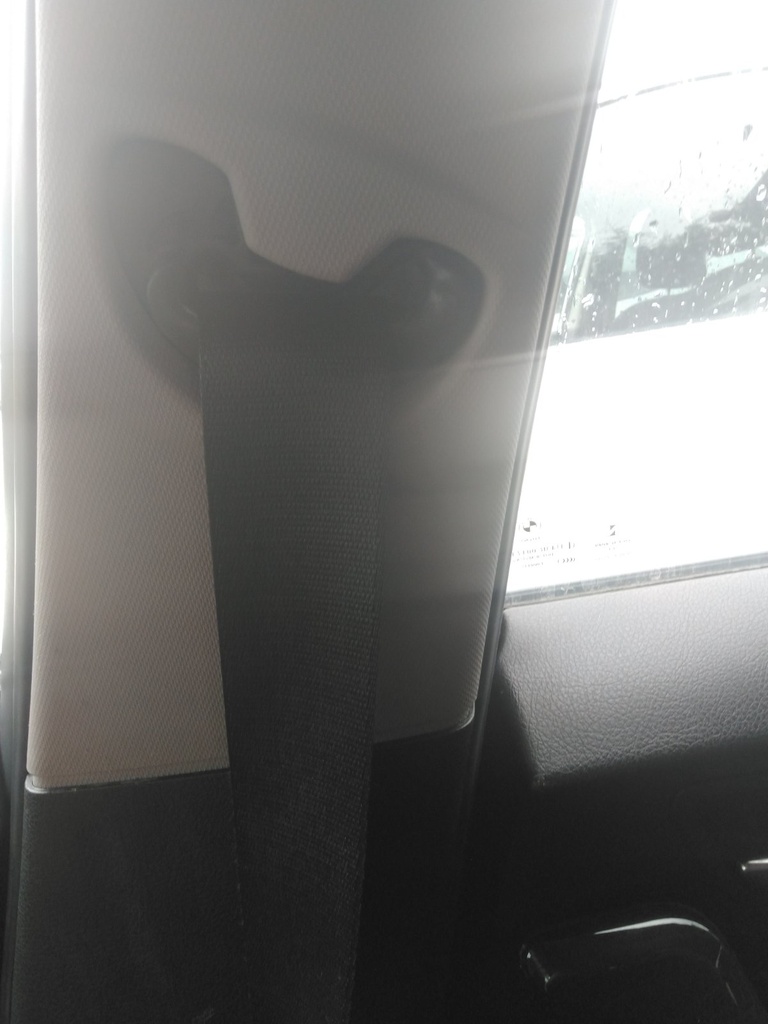 [EPE-126648] Pretensor de cinturón de seguridad delantero derecho BMW Serie 1