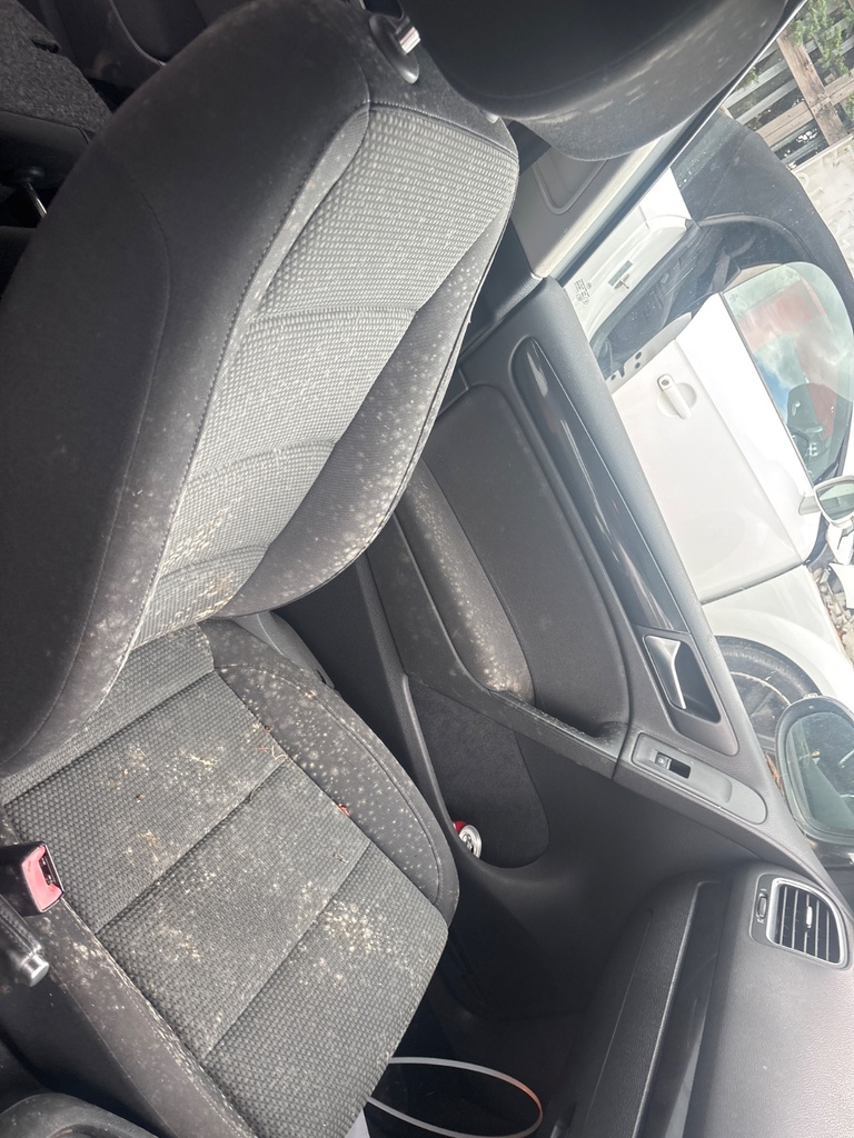 [EPE-126900] Asiento delantero izquierdo VW Golf 1.6 TDI