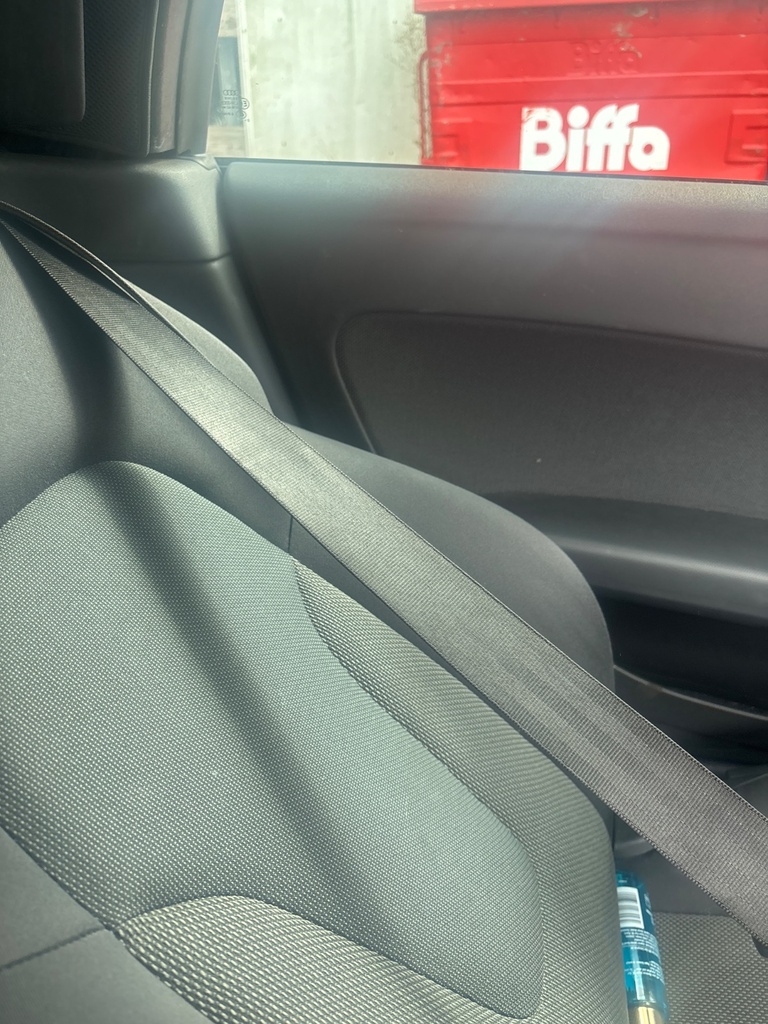 [EPE-126983] Pretensor de cinturón de seguridad delantero izquierdo Audi TT (2008-2014)