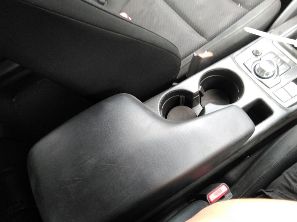 [EPE-127143] Reposabrazos de consola central Mazda CX-5 (2012-2017)