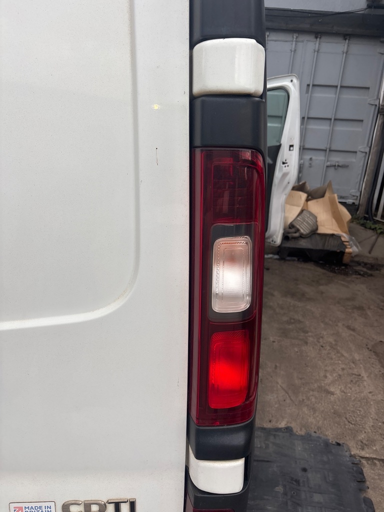 [EPE-127345] Piloto trasero derecho Opel Vivaro B X82