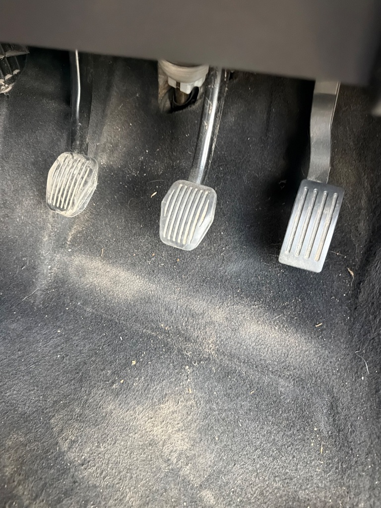[EPE-126037] Conjunto de pedales Ford Focus