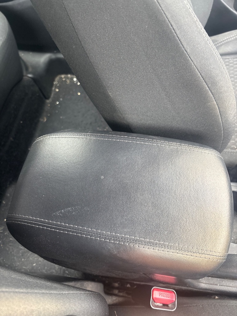 [EPE-126222] Reposabrazos de consola central Hyundai ix35