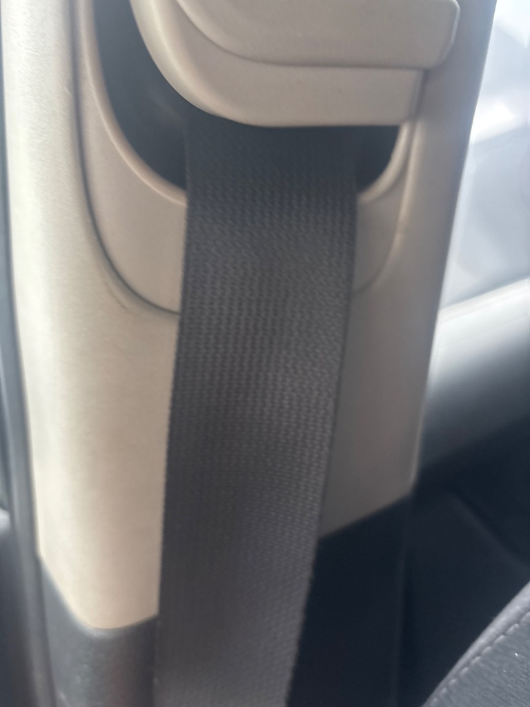 [EPE-126322] Pretensor cinturón seguridad delantero derecho Nissan Qashqai