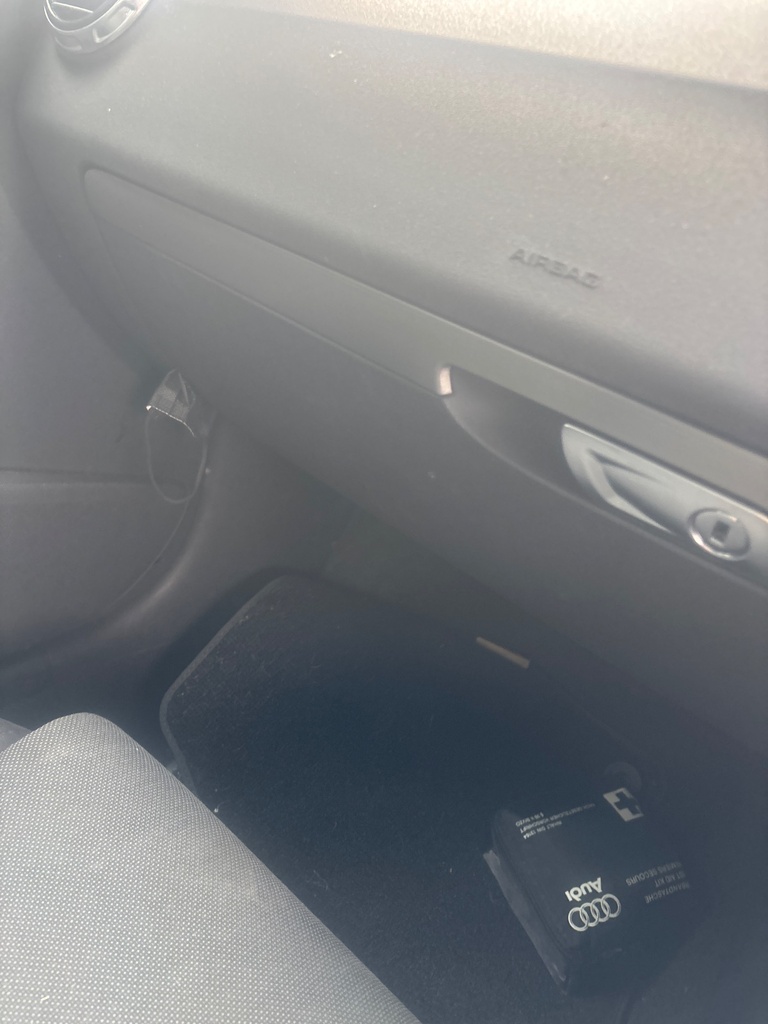 [EPE-126977] Guantera Audi TT 1.8 TFSI