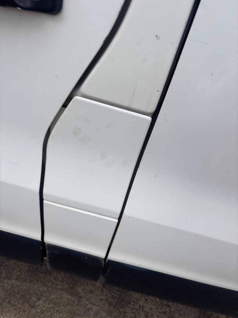 [EPE-127343] Tapa de depósito de combustible Opel Vivaro B X82