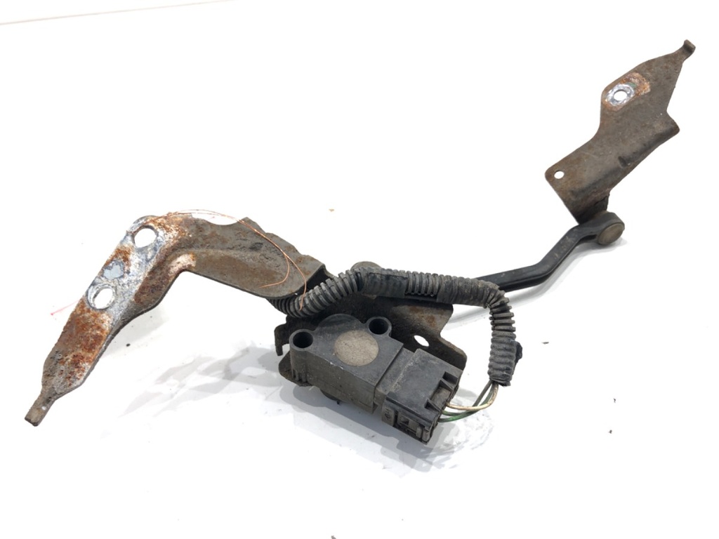 [STARK-876835] Sensor de nivel de xenón Ford Kuga II (DM2) 2.0 TDCi 4x4 120 kW 2013-2014