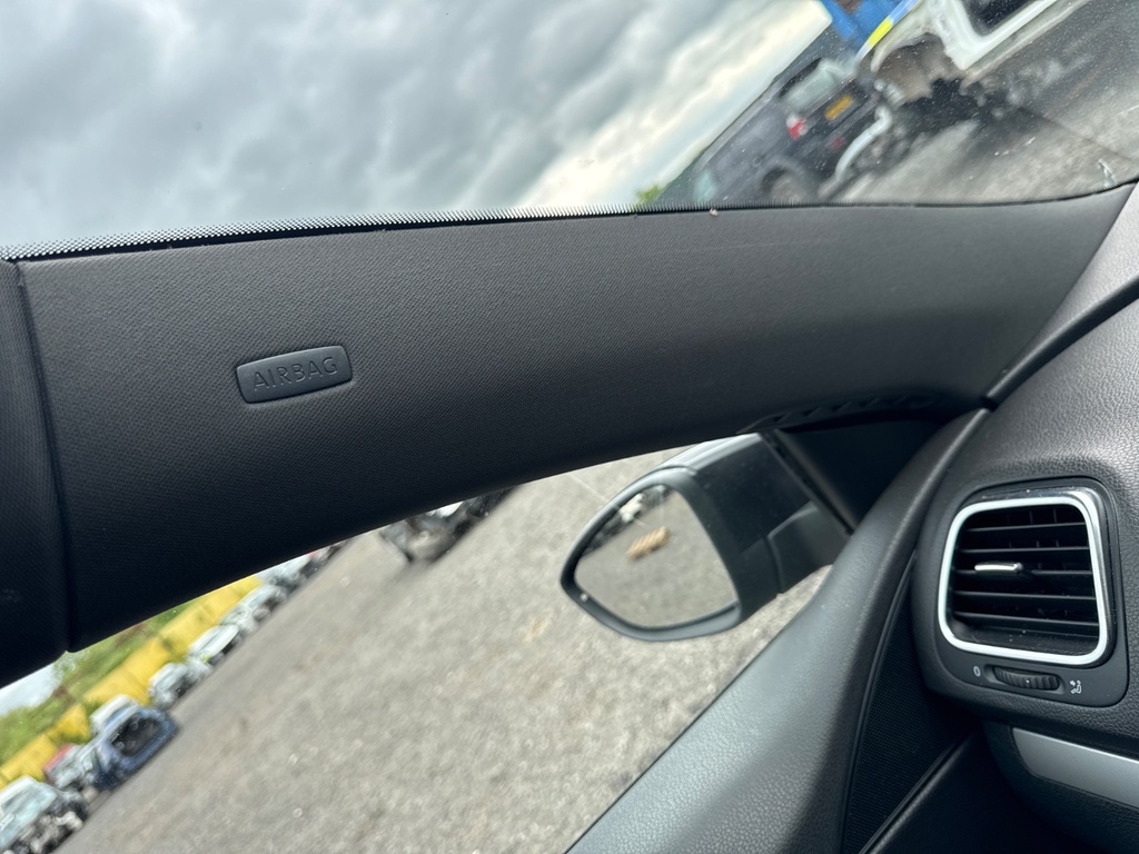 [EPE-103724] Pilar A VW Scirocco III 2.0 TDI