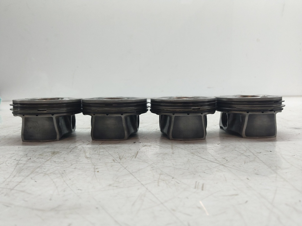 [MTD-538909] Juego de 4 pistones Hyundai i40 2.0 GDi