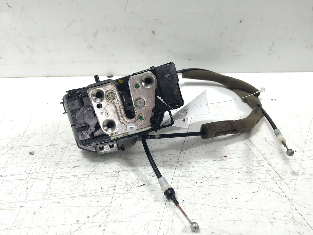 [MTD-538451] Cerradura de puerta Nissan Navara NP300